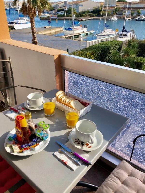 Cap Capistol Studio Le Cap D'Agde Vue Port מראה חיצוני תמונה